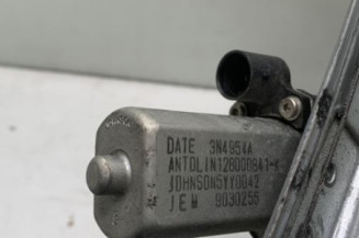 Leve vitre electrique avant gauche DACIA DUSTER 1