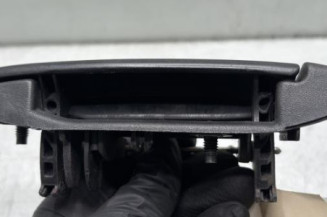 Poignee porte arriere gauche RENAULT CLIO 2