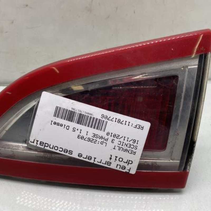 Feu arriere secondaire droit (feux) RENAULT SCENIC 3 Photo n°1