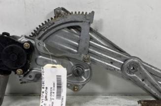 Leve vitre electrique avant gauche PEUGEOT 205 Photo n°1