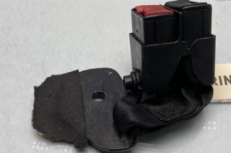 Attache ceinture arriere gauche RENAULT CLIO 2