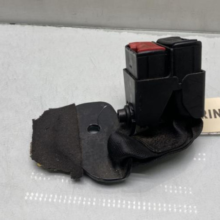 Attache ceinture arriere gauche RENAULT CLIO 2