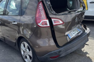 Boitier UPC RENAULT SCENIC 3