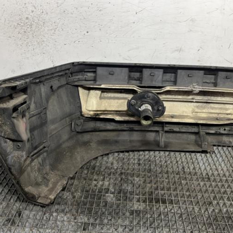 Pare choc arriere BMW SERIE 3 E46 Photo n°6