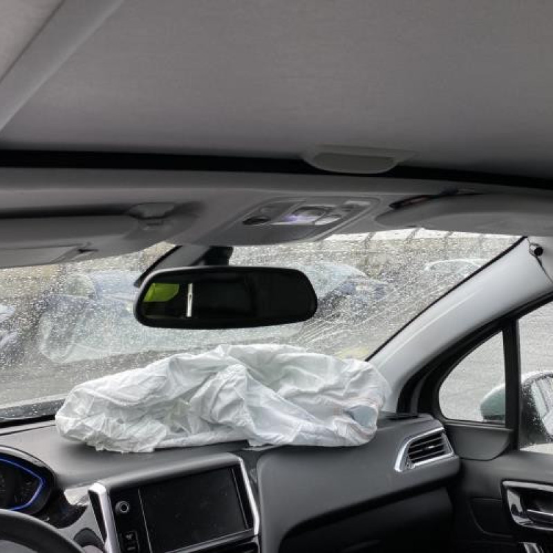 Reservoir essence PEUGEOT 208 1 Photo n°16