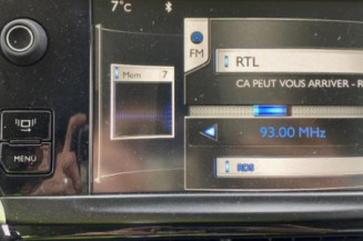 Reservoir essence PEUGEOT 208 1