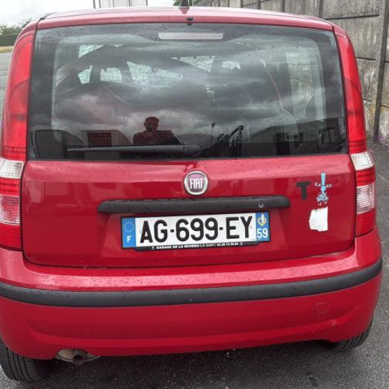 Malle/Hayon arriere FIAT PANDA 2 Photo n°16