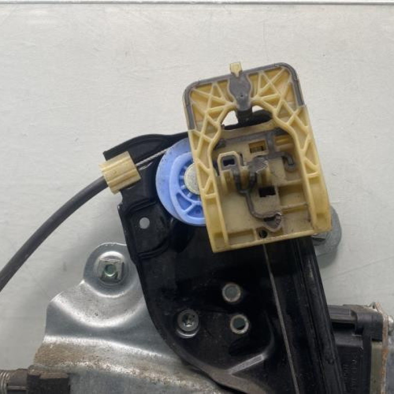 Leve vitre electrique avant droit OPEL ASTRA J Photo n°4