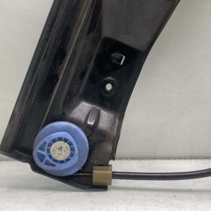 Leve vitre electrique avant gauche OPEL ASTRA J Photo n°10