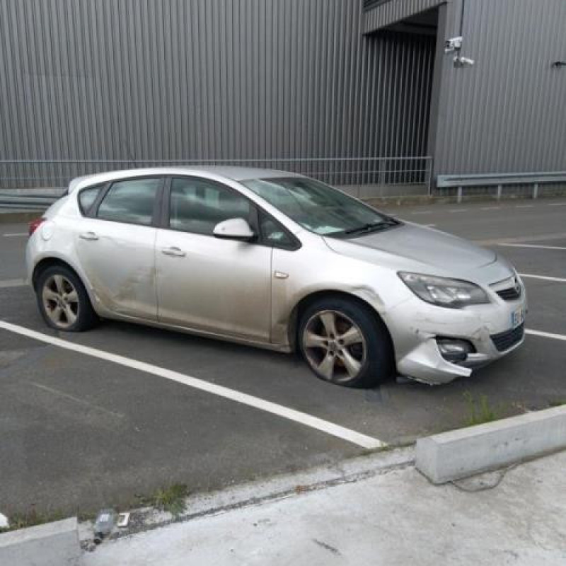 Leve vitre electrique avant gauche OPEL ASTRA J Photo n°13