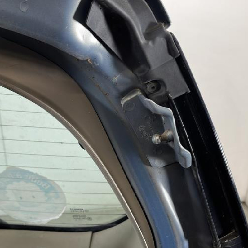 Malle/Hayon arriere RENAULT GRAND SCENIC 2 Photo n°10