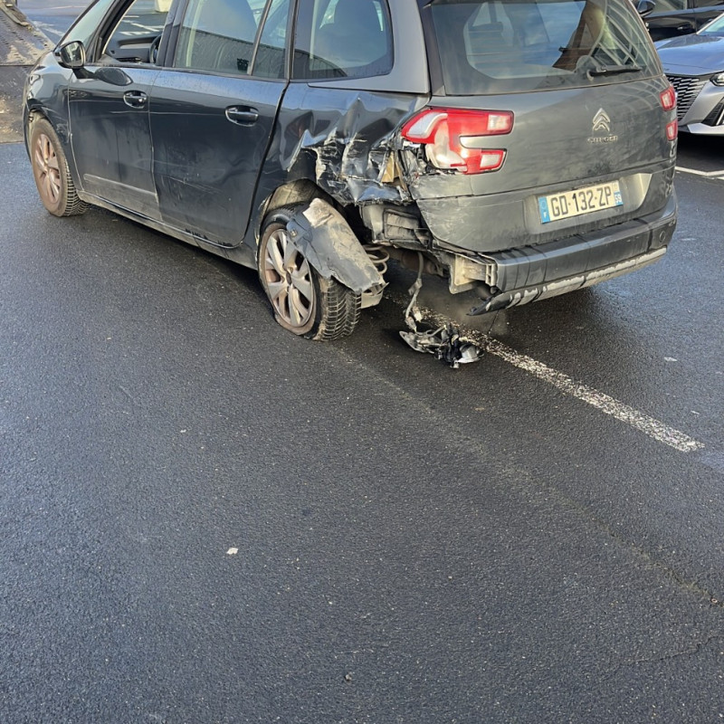 CITROEN C4 GRAND PICASSO 2 PHASE 1 1.6 HDI - 8V TURBO Photo n°4