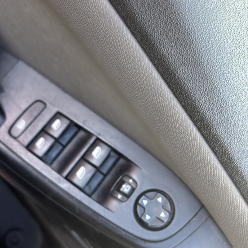 CITROEN C4 GRAND PICASSO 2 PHASE 1 1.6 HDI - 8V TURBO Photo n°18