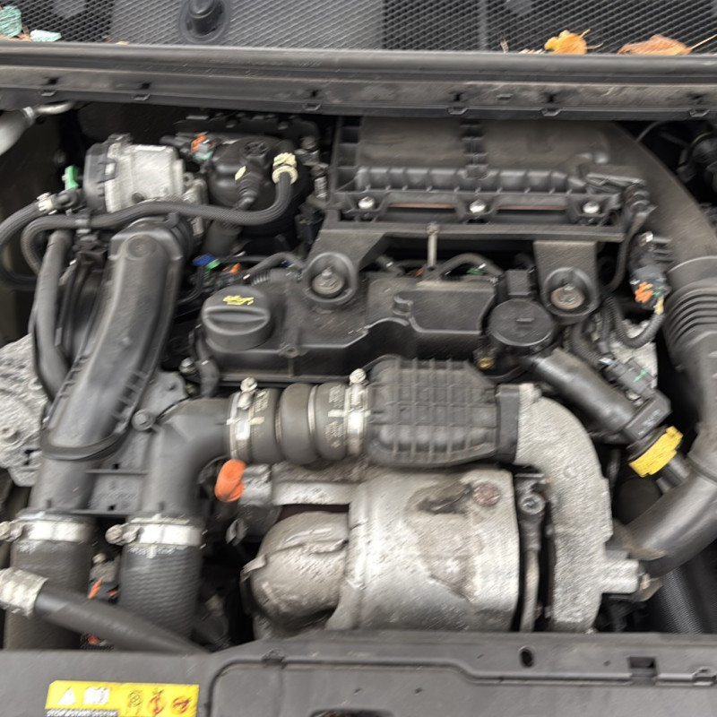 PEUGEOT 308 2 SW PHASE 1 BREAK 1.6 BLUE HDI - 8V TURBO Photo n°29