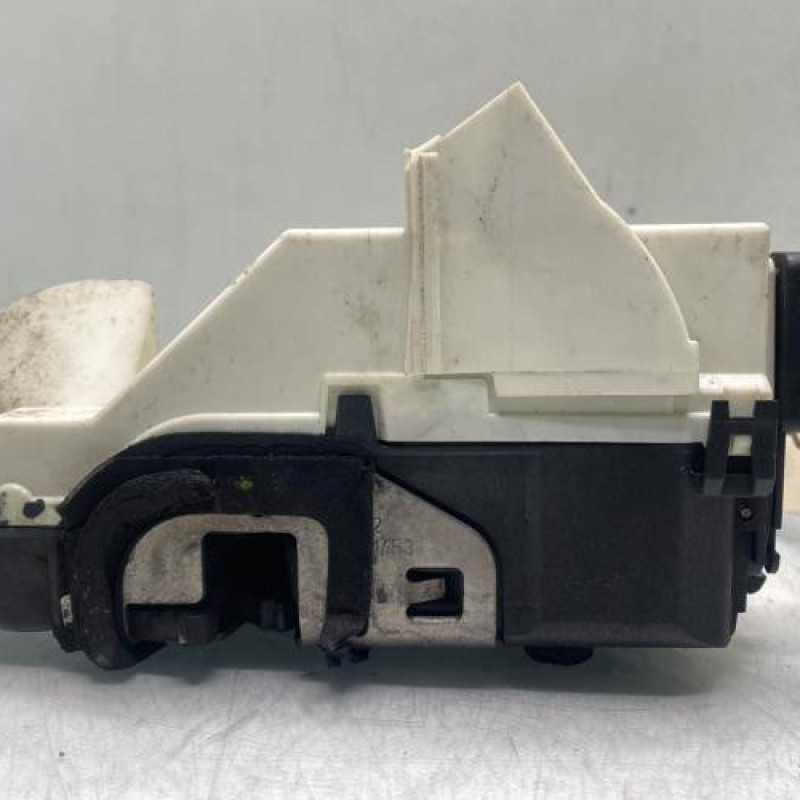 Serrure avant gauche CITROEN C5 2 Photo n°3