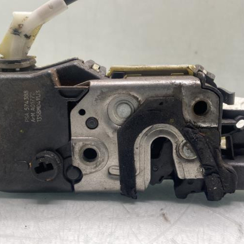 Serrure avant gauche CITROEN C5 2 Photo n°4