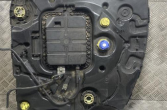 Reservoir AdBlue PEUGEOT 208 1 Photo n°1