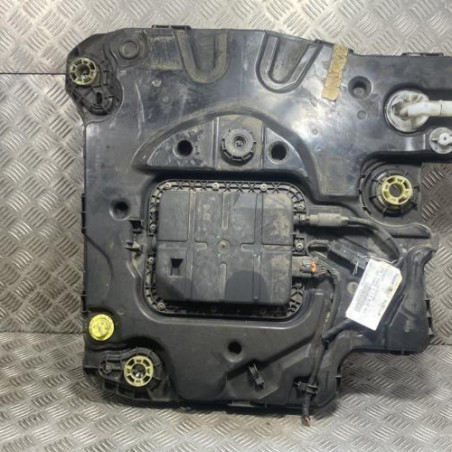 Reservoir AdBlue PEUGEOT 208 1 Photo n°1