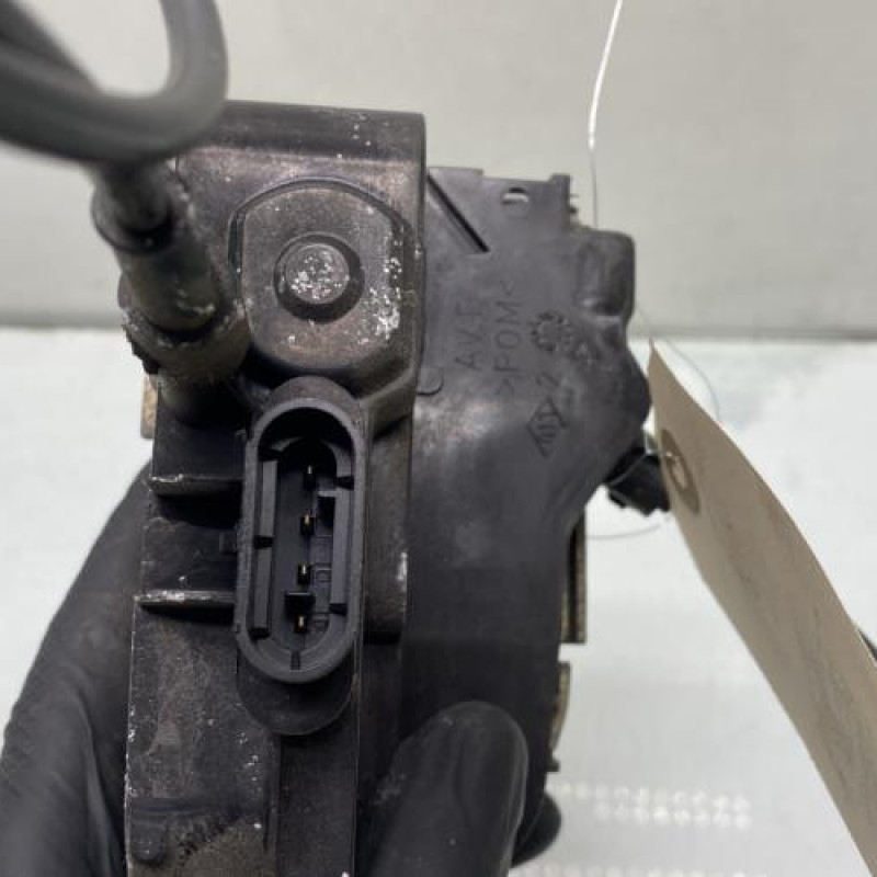 Serrure avant droit RENAULT SCENIC 2 Photo n°5