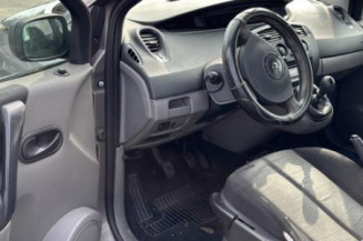 Serrure avant droit RENAULT SCENIC 2