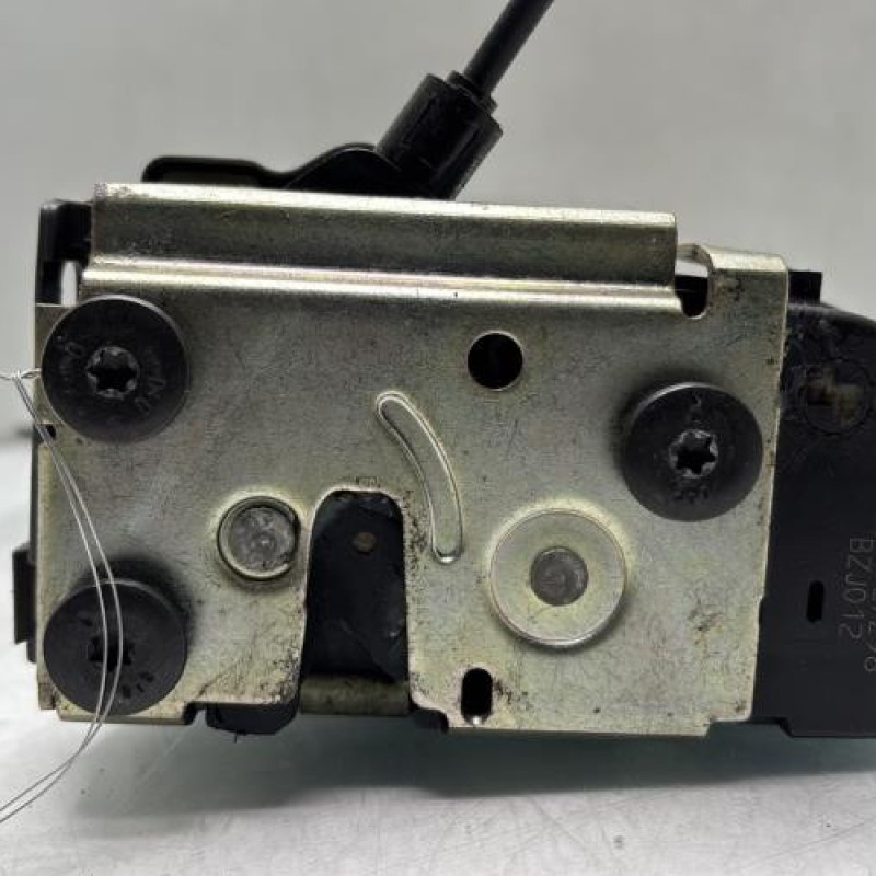 Serrure arriere gauche RENAULT LAGUNA 2 Photo n°4