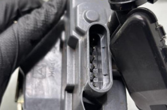 Serrure arriere gauche RENAULT LAGUNA 2