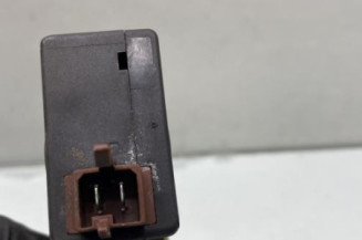 Serrure avant droit PEUGEOT 106