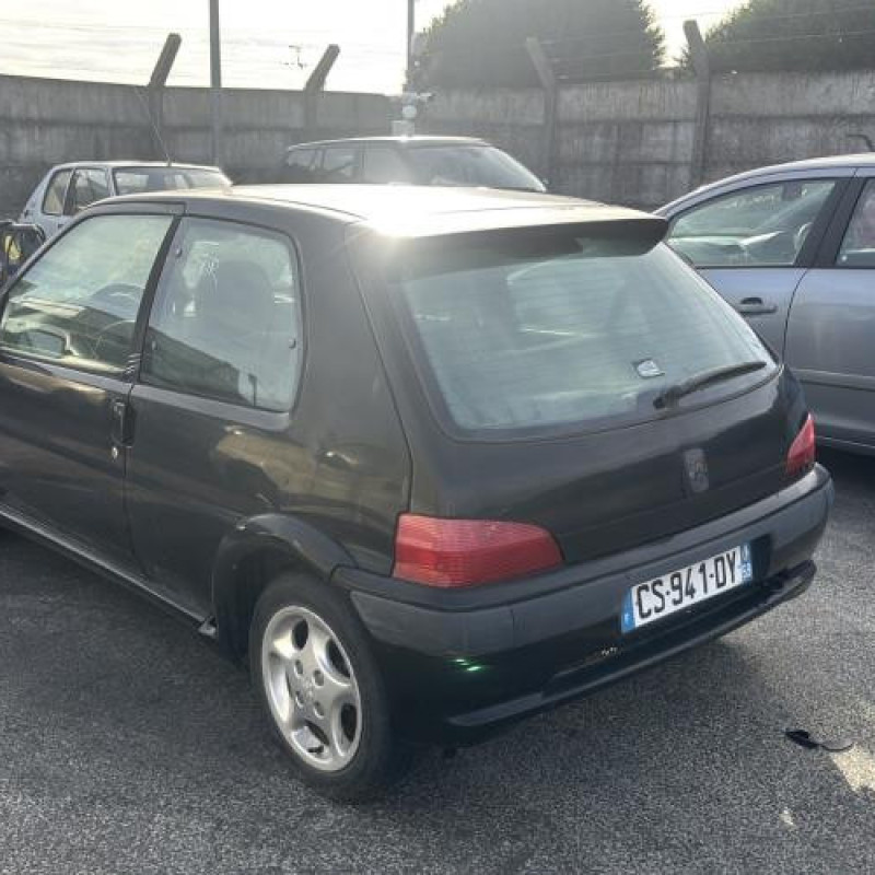 Serrure avant droit PEUGEOT 106 Photo n°7