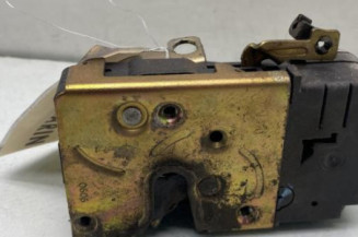 Serrure avant gauche PEUGEOT 206 Photo n°1