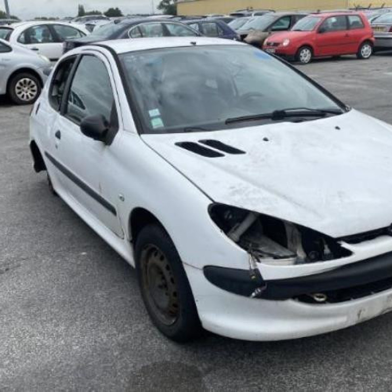 Serrure avant gauche PEUGEOT 206 Photo n°8