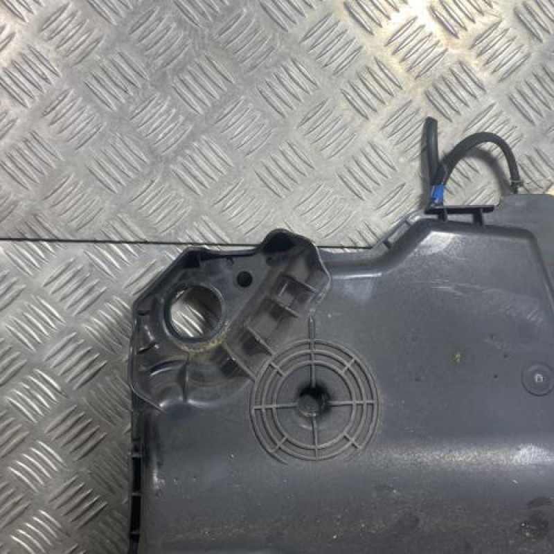 Reservoir AdBlue PEUGEOT 508 1 SW Photo n°13