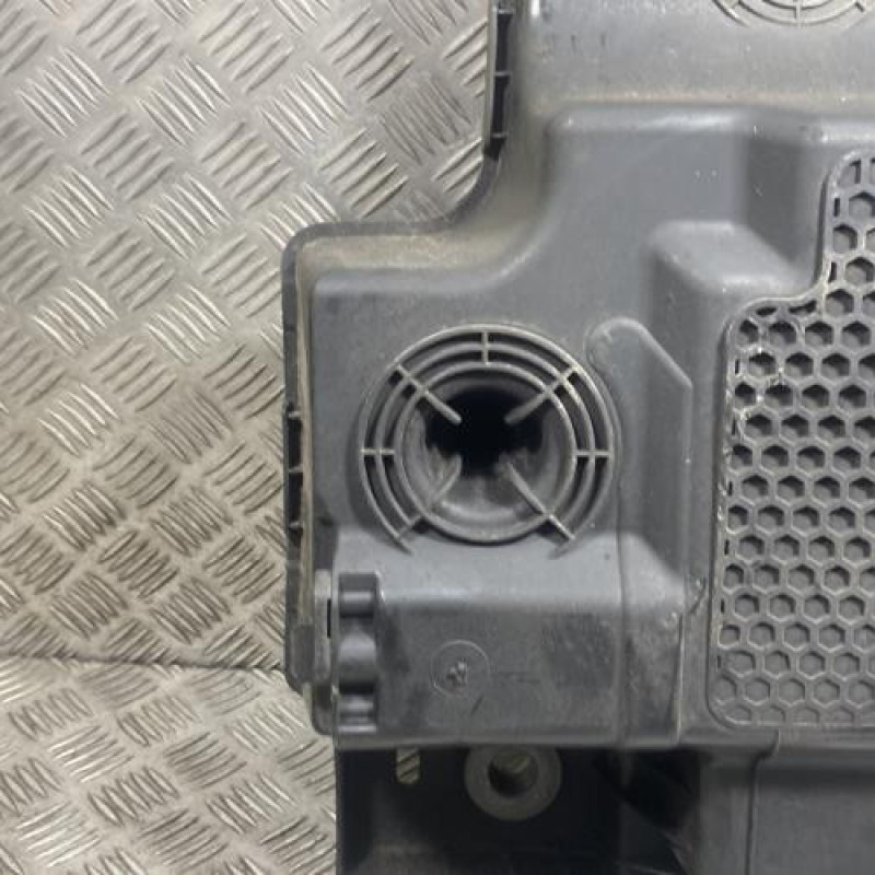 Reservoir AdBlue PEUGEOT 508 1 SW Photo n°14