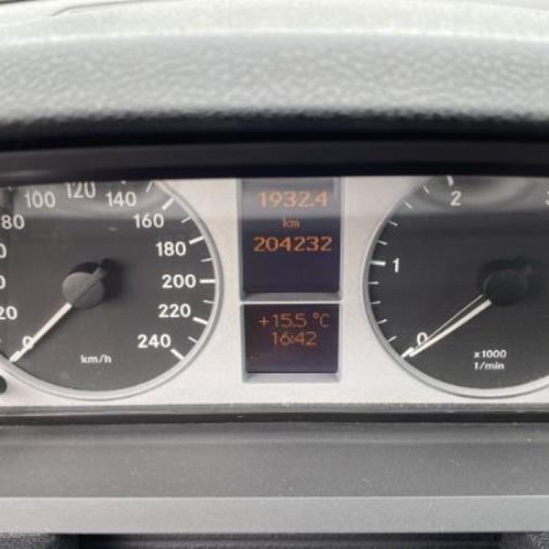 Serrure avant droit MERCEDES CLASSE B 245 Photo n°20