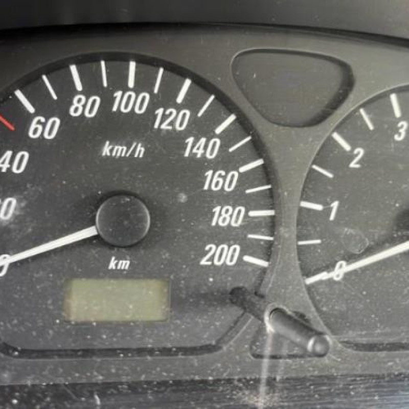 Serrure avant gauche OPEL AGILA A Photo n°8