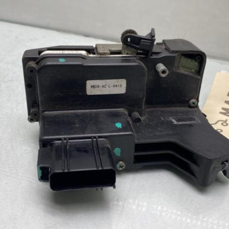 Serrure avant droit FORD FIESTA 5