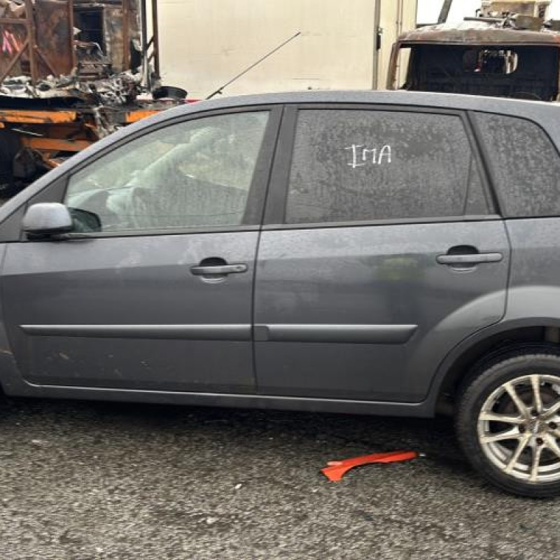 Serrure avant droit FORD FIESTA 5 Photo n°11