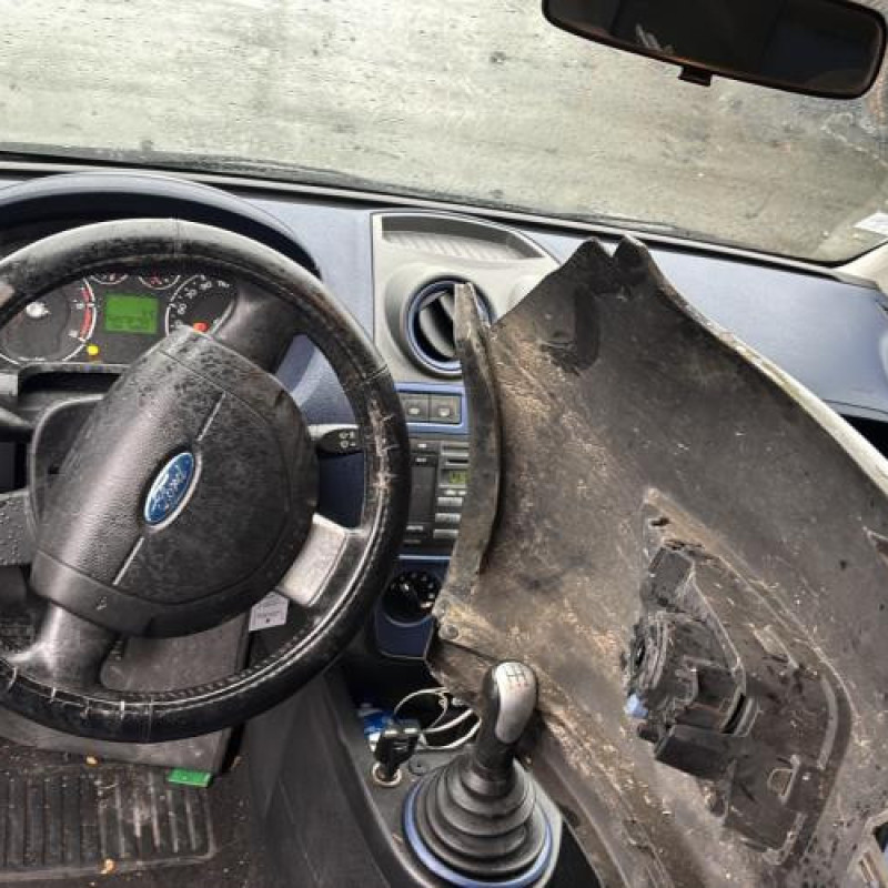 Serrure avant droit FORD FIESTA 5 Photo n°16