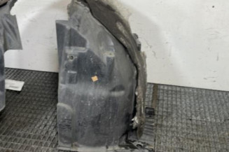 Pare boue avant gauche PEUGEOT 208 2