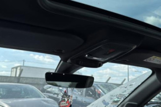 Baguette de coffre PEUGEOT 208 2