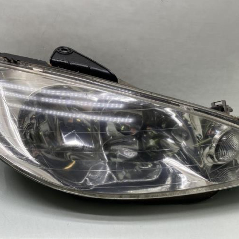 Optique avant principal droit (feux)(phare) PEUGEOT 206 Photo n°1