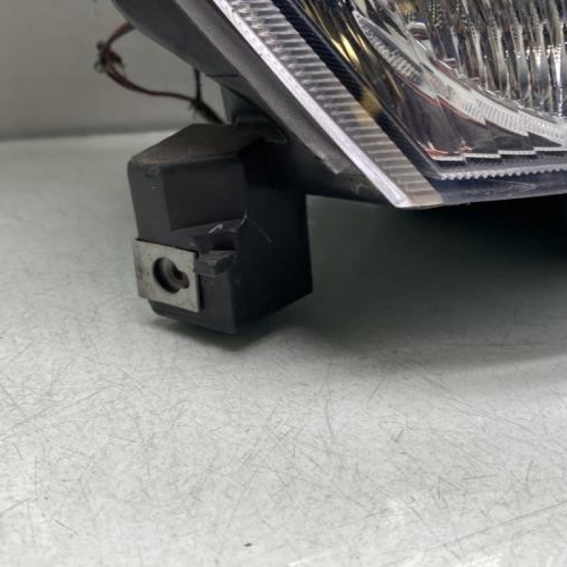 Optique avant principal droit (feux)(phare) SUZUKI LIANA Photo n°4