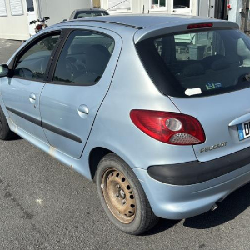 Bouchon de carburant PEUGEOT 206 Photo n°7