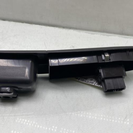 Interrupteur de leve vitre avant droit PEUGEOT 406