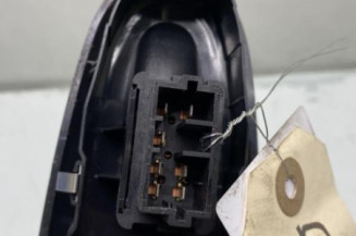 Interrupteur de leve vitre avant droit PEUGEOT 406