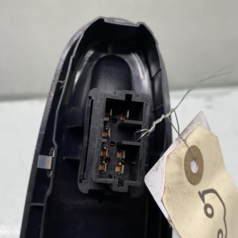 Interrupteur de leve vitre avant droit PEUGEOT 406 Photo n°3