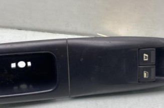 Interrupteur de leve vitre avant gauche PEUGEOT 406 Photo n°1