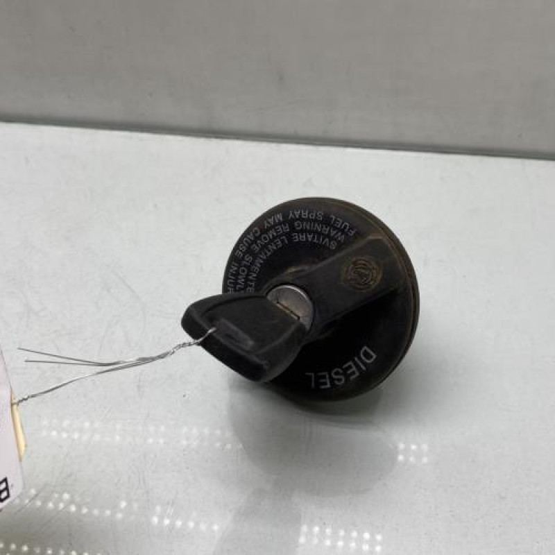 Bouchon de carburant CITROEN NEMO Photo n°2