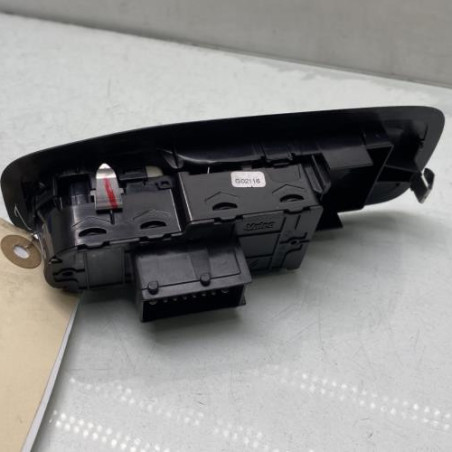 Interrupteur de leve vitre avant gauche PEUGEOT 208 1