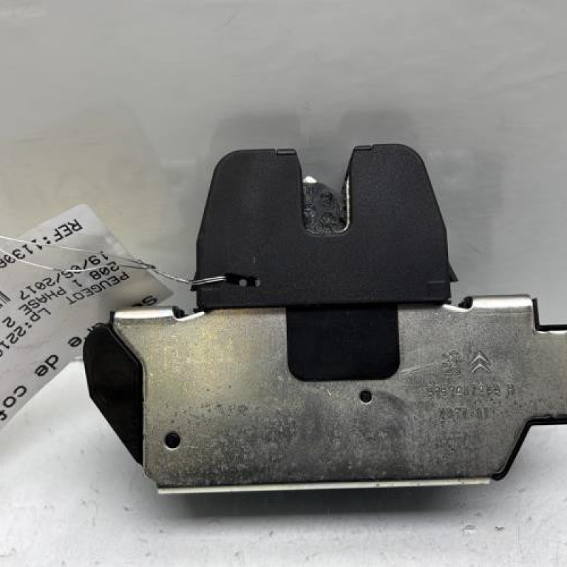 Serrure de coffre PEUGEOT 208 1 Photo n°4
