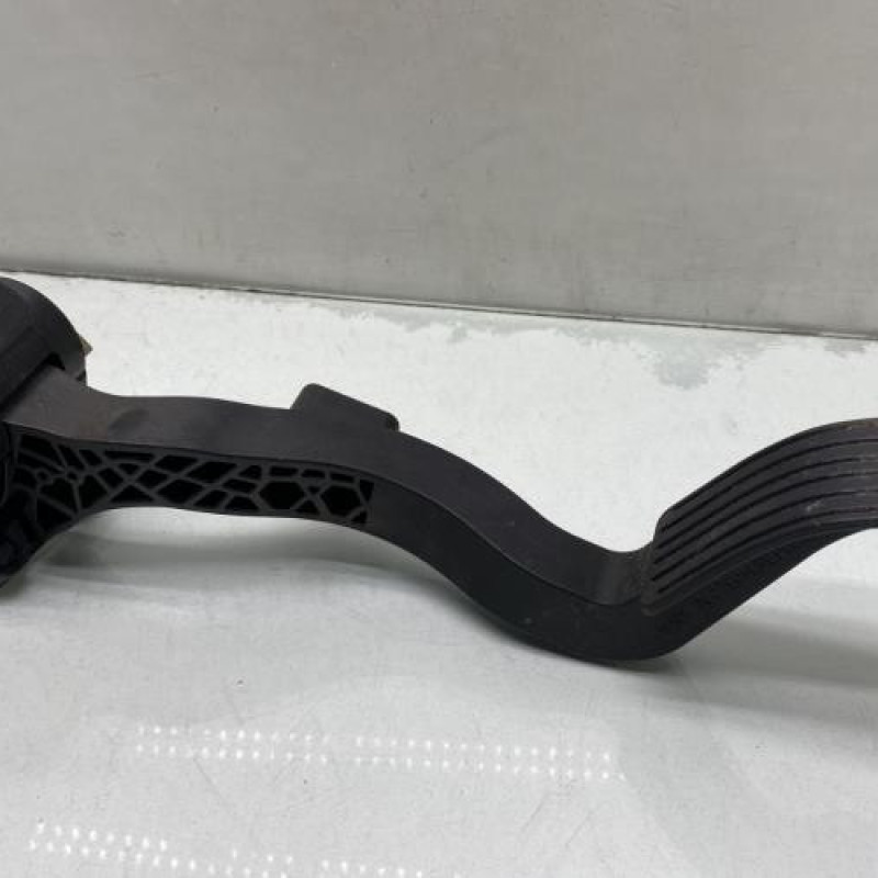 Pedale d'accelerateur PEUGEOT 208 1 Photo n°4